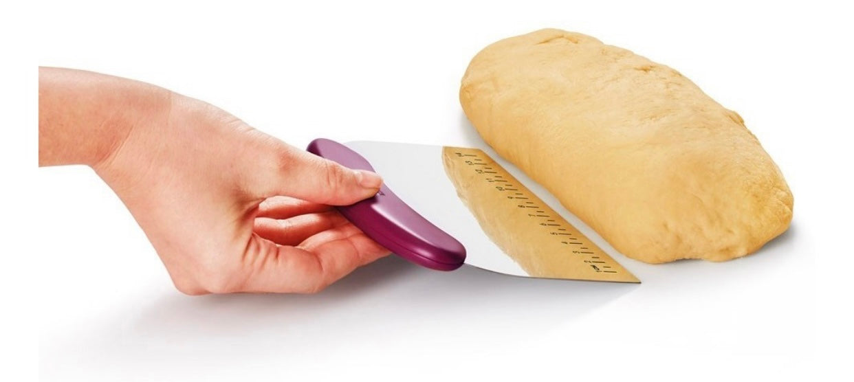 Espátula graduada de acero para panadería