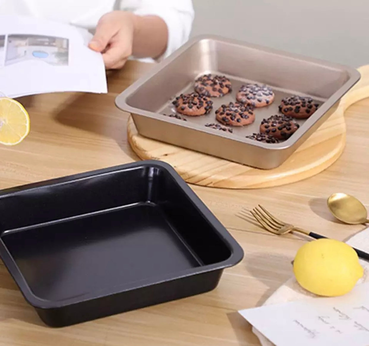 Molde metálico anti-adherente para pastel en forma de cuadro